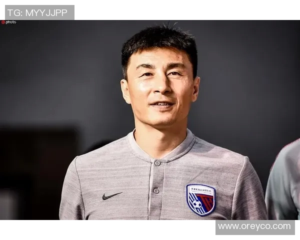 李玮锋寄语年轻国脚：专注比赛心无旁骛向前辈学习提升自我