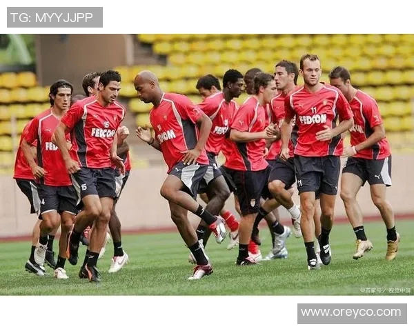 摩纳哥与斯特拉斯激战在即球迷期待精彩对决与精彩进球